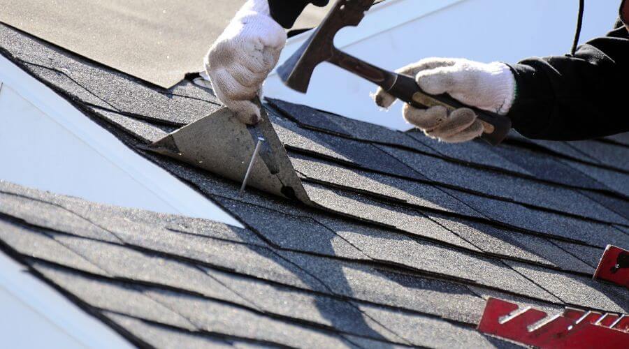 Professional gutter cleaning in Duncans Mills, CA